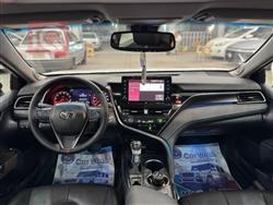 تۆیۆتا کامری